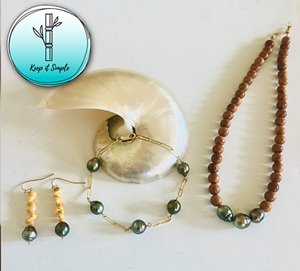 Jewelry made of shell, wood and pearl.jpg